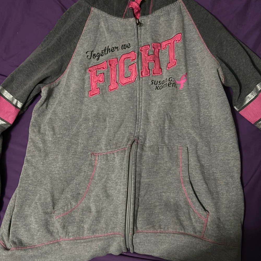 XL. Grey and pink. Susan G Komen. Breast cancer zip up hoodie.
